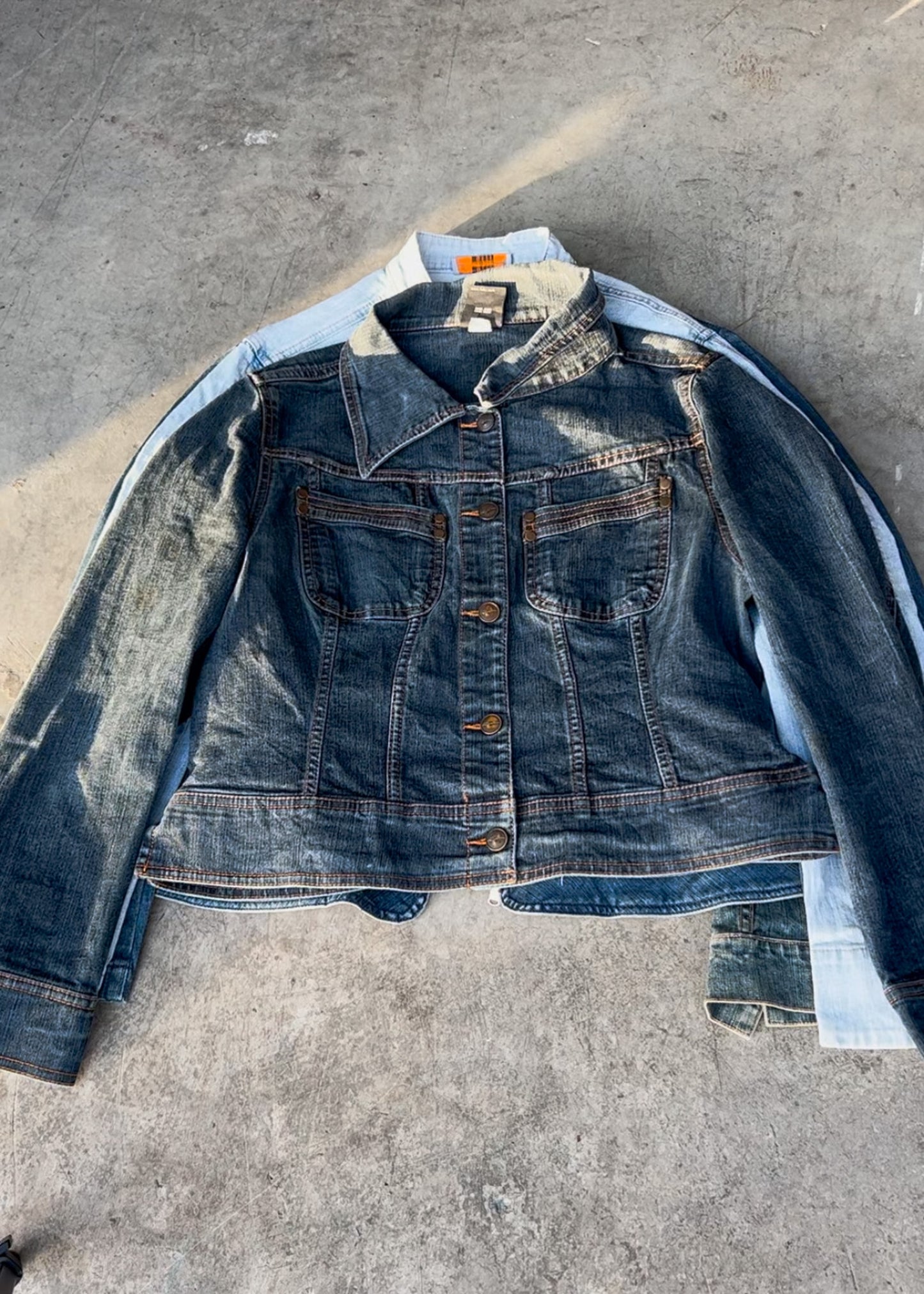 Denim Jacket (20 Piece)